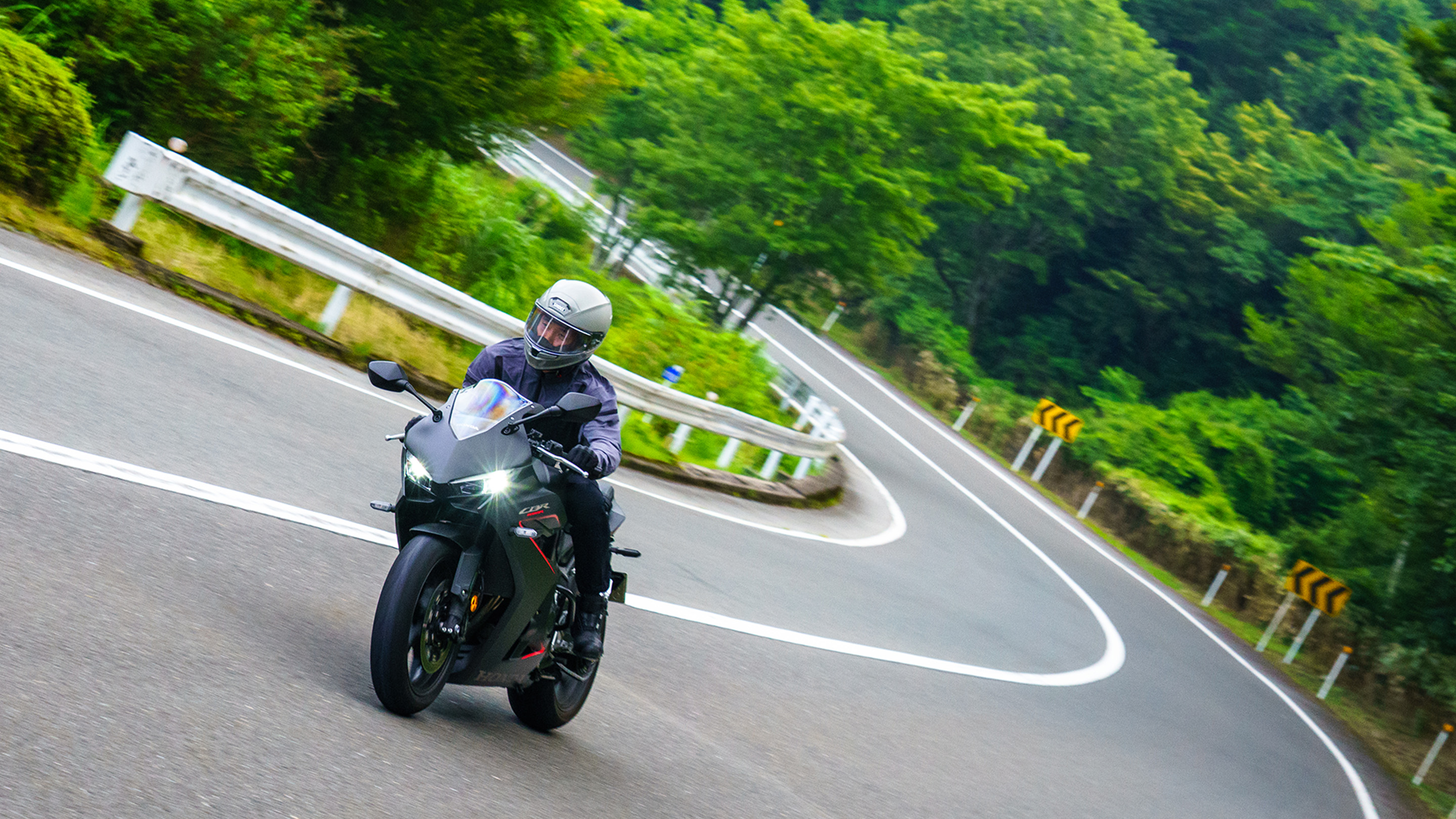 イメージ1