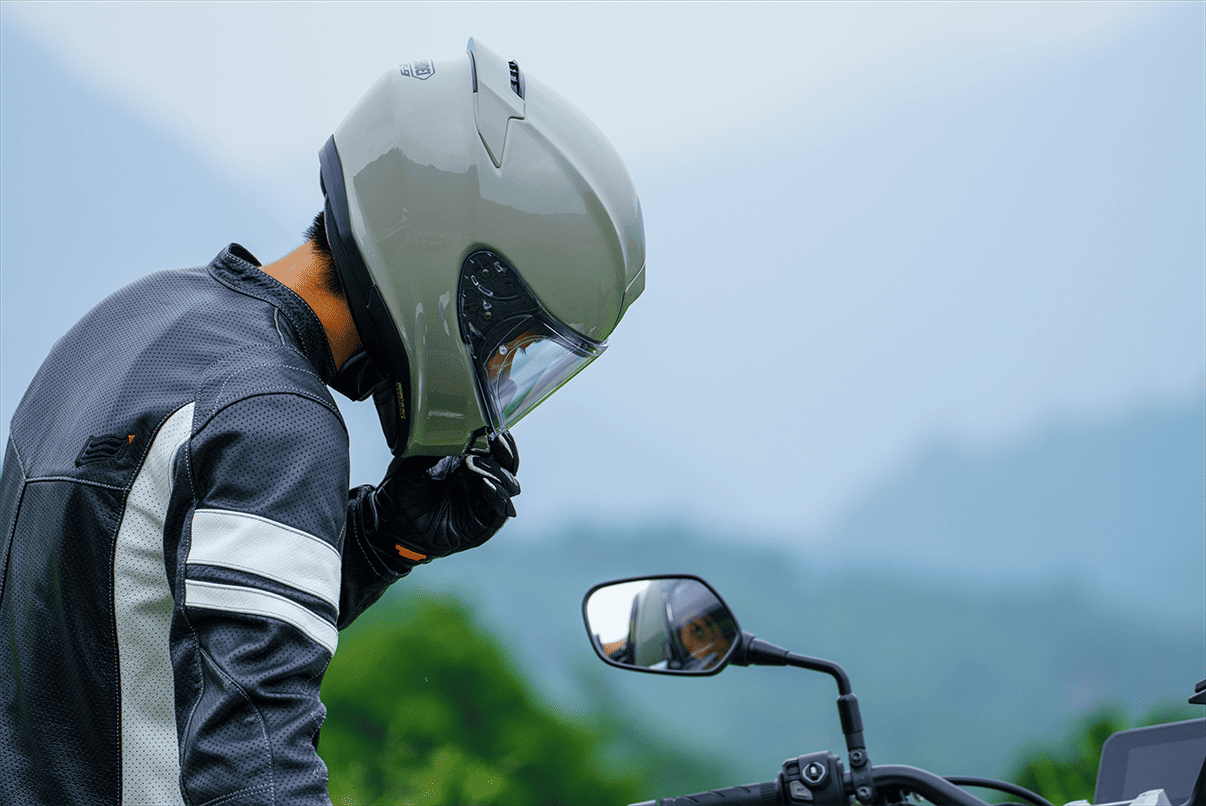Z-9 | FULL-FACE HELMET | ヘルメット SHOEI