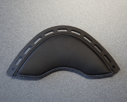 Chin curtain H (leather-type)